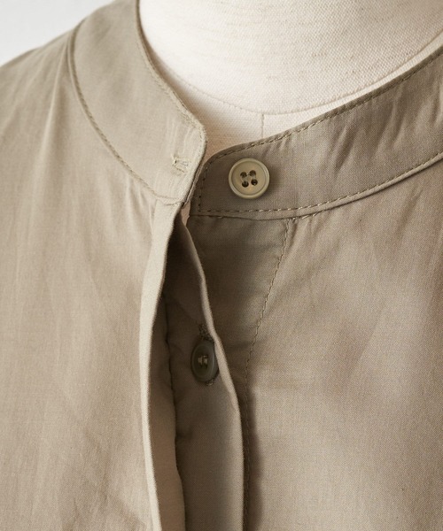 BEARDSLEY（ビアズリー）の「羽織でもレイヤードでも ギャザーワンピース（ワンピース・レディース・ホワイト/カーキ・1/0）」の11枚目の写真