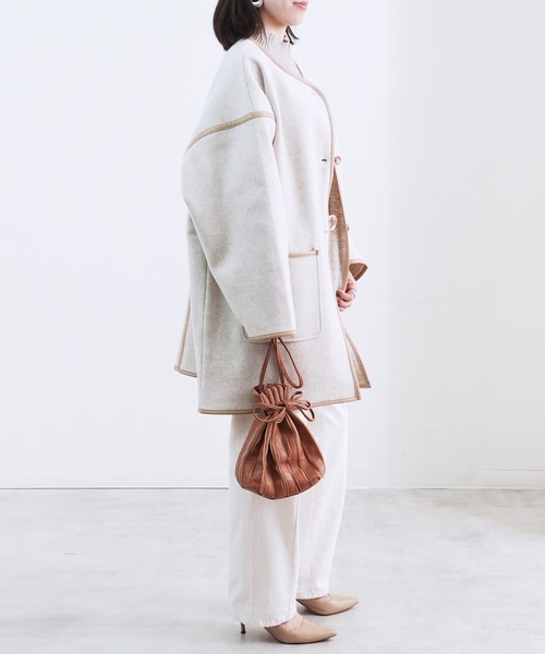 Fizz（フィズ）の「【Fizz/フィズ】　パイピング×フェイクウールミドル丈コート（ノーカラーコート・レディース・ブラック/ベージュ/アイボリー/モカ/キナリ・M）」の8枚目の写真