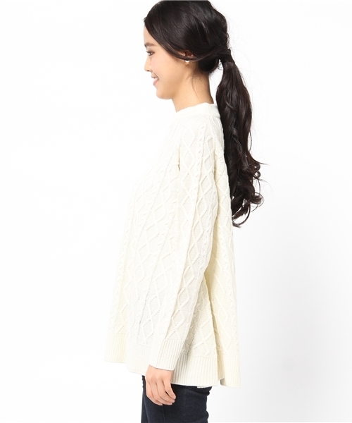 DISCOAT（ディスコート）の「【Discoat】ケーブルAラインプルオーバー（ニット/セーター・レディース・レッド/アイボリー/グレー・ﾌﾘ-）」の5枚目の写真