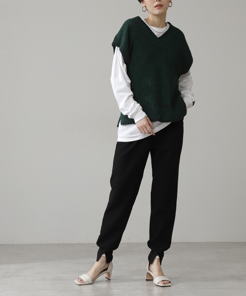 N.（N. Natural Beauty Basic）（エヌエヌナチュラルビューティーベーシック）の「◆ダブルクロスジョガーパンツ（その他パンツ・レディース・ブラック/ベージュ・MEDIUM）」の2枚目の写真