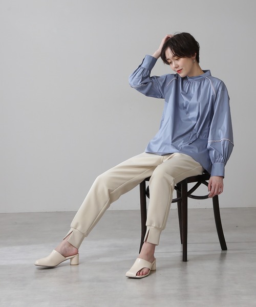 N.（N. Natural Beauty Basic）（エヌエヌナチュラルビューティーベーシック）の「◆ダブルクロスジョガーパンツ（その他パンツ・レディース・ブラック/ベージュ・MEDIUM）」の4枚目の写真