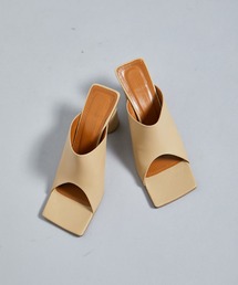 JANE SMITH FULL BROGUE SLIPPER