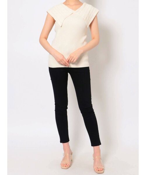 LAGUNAMOON（ラグナムーン）の「ビッグカラーニットプルオーバー（ニット/セーター・レディース・パープル/ホワイト/ブラック・FREE）」の5枚目の写真