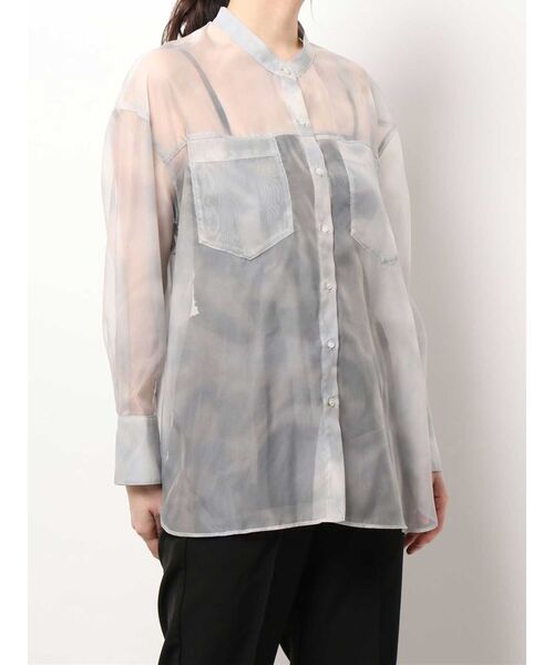 MERCURYDUO（マーキュリーデュオ）の「マーブルプリントスタンドカラーシャツ（シャツ/ブラウス・レディース・ライトグレー/ベージュ・FREE）」の2枚目の写真