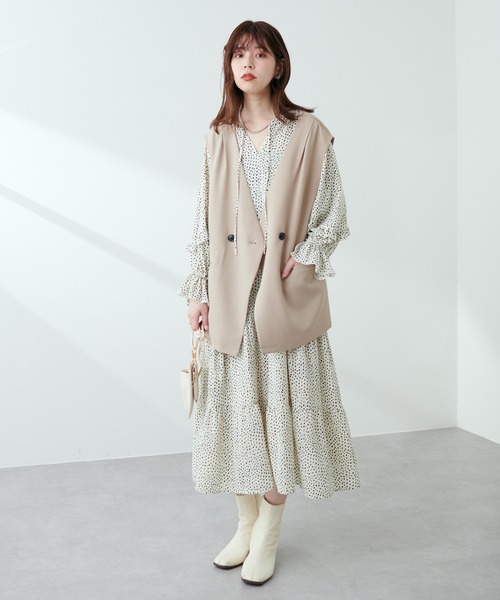 natural couture(ナチュラルクチュール)の「2022AW/ノーカラーベスト(ベスト・レディース・ベージュ/ライトベージュ/ブラック・FREE)」の10枚目の写真