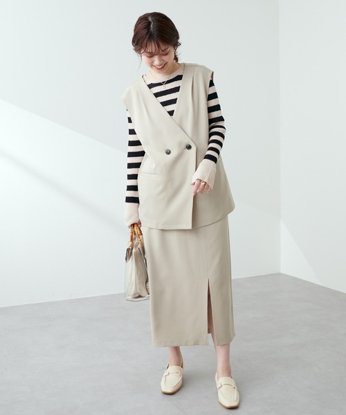natural couture(ナチュラルクチュール)の「2022AW/ノーカラーベスト(ベスト・レディース・ベージュ/ライトベージュ/ブラック・FREE)」の18枚目の写真