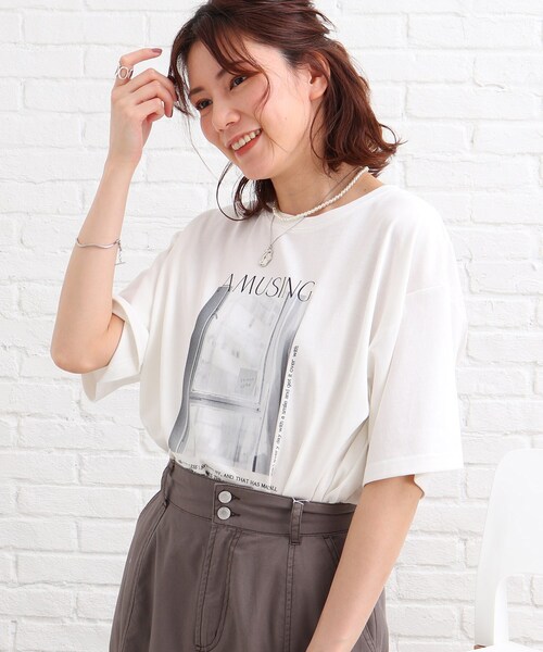 SHOO・LA・RUE（シューラルー）の「◆【S-L】フォトプリントTシャツ（Tシャツ/カットソー・レディース・ライトパープル/ホワイト系・01/03/02）」の11枚目の写真