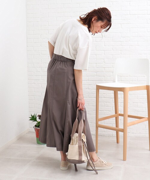 SHOO・LA・RUE（シューラルー）の「◆【S-L】フォトプリントTシャツ（Tシャツ/カットソー・レディース・ライトパープル/ホワイト系・01/03/02）」の15枚目の写真