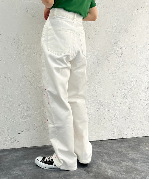 apres jour mignon（アプレジュールミニョン）の「ペイントハイウエストデニム【ZOZOTOWN限定アイテム】（デニムパンツ・レディース・オフホワイト/ダークブルー・X-LARGE/LARGE/MEDIUM/SMALL）」の11枚目の写真