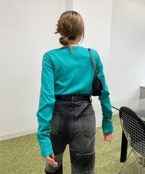 WHO'S WHO gallery(フーズフーギャラリー)の「Vネックリブカーデ(カーディガン/ボレロ・レディース・ライトグレー/ブラック/エメラルド・FREE)」の11枚目の写真