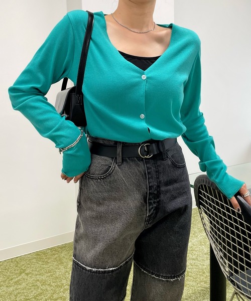 WHO'S WHO gallery(フーズフーギャラリー)の「Vネックリブカーデ(カーディガン/ボレロ・レディース・ライトグレー/ブラック/エメラルド・FREE)」の5枚目の写真