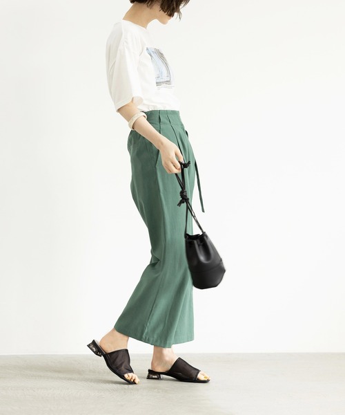 earth music&ecology(アースミュージックアンドエコロジー)の「チュールミュールサンダル【earth music&ecology】(サンダル・レディース・ブラック/ダークブラウン/アイボリー・SMALL/MEDIUM/LARGE/X-LARGE)」の19枚目の写真