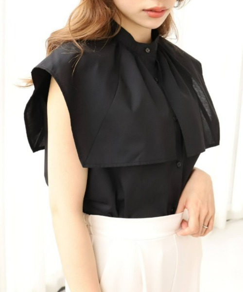 moment+（モーメントプラス）の「T/Cブロード無地＆ランダムストライプ スクエアラッフルカラーケープブラウス（シャツ/ブラウス・レディース・ブラック/オフホワイト/サックスブルー/ピンク・M）」の19枚目の写真