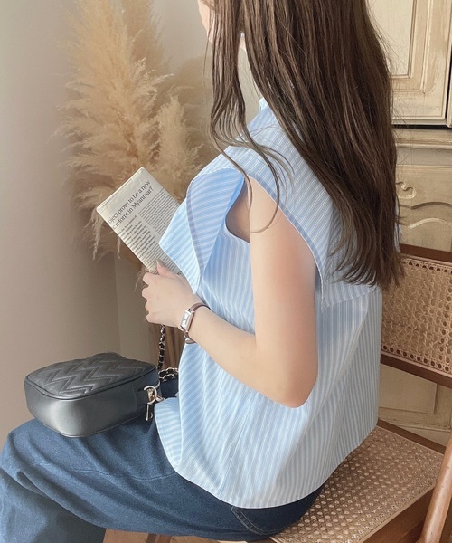 moment+（モーメントプラス）の「T/Cブロード無地＆ランダムストライプ スクエアラッフルカラーケープブラウス（シャツ/ブラウス・レディース・ブラック/オフホワイト/サックスブルー/ピンク・M）」の10枚目の写真