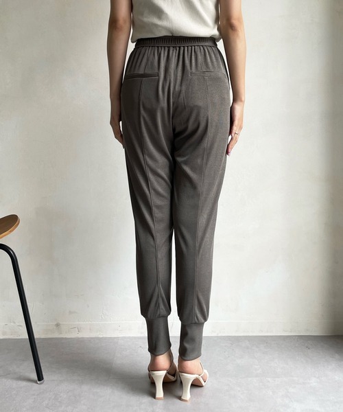 DouDou（ドゥドゥ）の「エステルフライスジョガーパンツ（その他パンツ・レディース・ブラック/カーキ・FREE）」の8枚目の写真