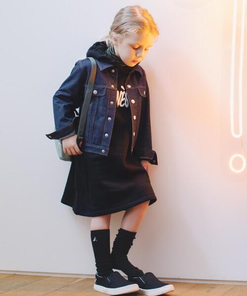 agnes b.(アニエスベー)の「JEI5 VESTE キッズ デニムジャージージャケット(デニムジャケット・キッズ・ネイビー・6YEAR/12YEAR/10YEAR)」の7枚目の写真