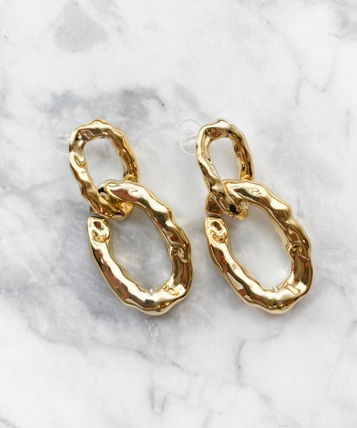 yu-ka(ユーカ)の「YU-KA : ダブル凸凹リングピアス / DOUBLE UNEVENNESS RING PIERCE(ピアス(両耳用)・レディース・シルバー/ゴールド・FREE)」の2枚目の写真