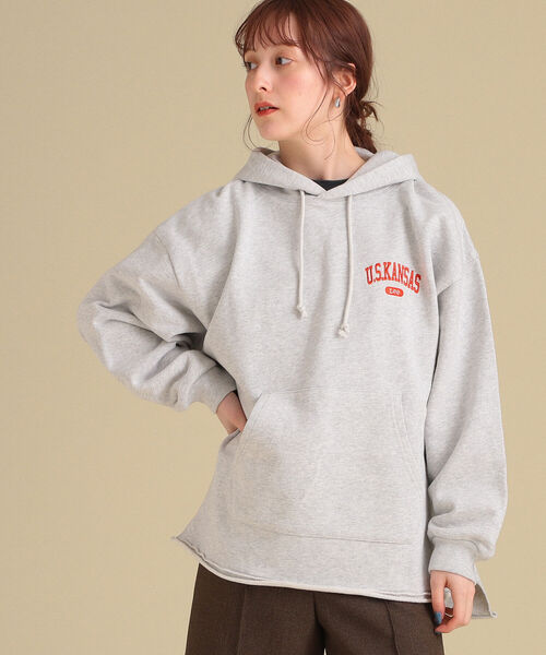 Ray BEAMS（レイビームス）の「【WEB限定】Lee / ルーズ フィット フーディー（スウェット・レディース・ネイビー/杢グレー・MEDIUM）」の4枚目の写真