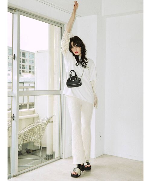 jouetie（ジュエティ）の「バックロゴBIG Tシャツ（Tシャツ/カットソー・レディース・オフホワイト/ブラック/グリーン・MEDIUM）」の12枚目の写真