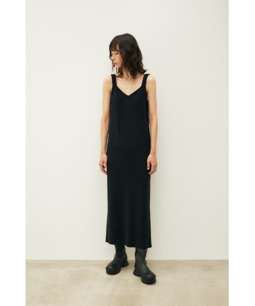 M_(エムアンダーバー)の「【M_】V/N KNIT ドレス(ワンピース・レディース・ライトブラウン/ブラック/パープル・1/2)」の5枚目の写真
