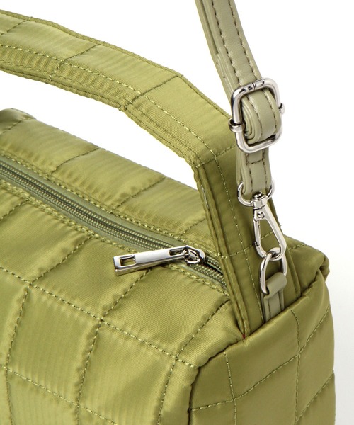 LAKOLE(ラコレ)の「2WAYキルトミニショルダーバッグ / 348876(ショルダーバッグ・レディース・ブラック/ピンク/アイボリー/グリーン・FREE)」の9枚目の写真