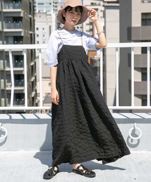 KBF（ケイビーエフ）の「スパゲッティストラップキャミワンピース（ワンピース・レディース・ブラック/ベージュ系その他/グリーン系その他・ONE）」の11枚目の写真