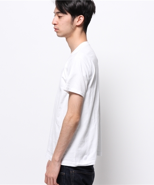 HANES（ヘインズ）の「WEGO/Hanes 2packV－T（S）（Tシャツ/カットソー・メンズ・ホワイト/ブラック・MEDIUM/LARGE）」の4枚目の写真