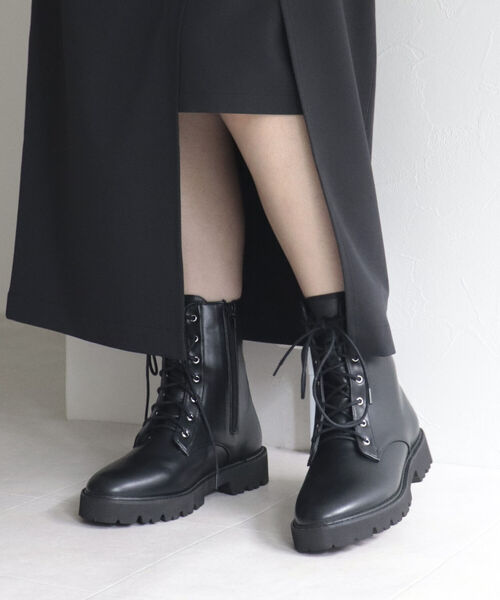 PANIER（パニエ）の「【PANIER/パニエ】レースアップミドルブーツ（ブーツ・レディース・ブラック/アイボリー・24.5/23.5）」の9枚目の写真