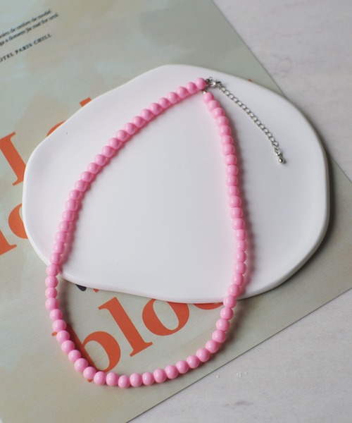 ammy.（エイミードット）の「【 ammy. / エイミードット 】 ビビッドカラー ボールビーズ ネックレス（ネックレス・レディース・オレンジ/グリーン/ブルー/ピンク/レッド/ブラック・FREE）」の5枚目の写真