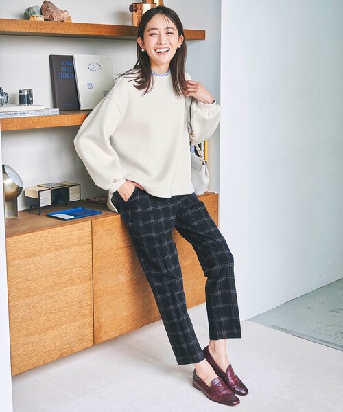 ANY SIS（エニィスィス）の「【2WAY】襟付マシュマロタッチ プルオーバー（Tシャツ/カットソー・レディース・アイボリー系/ネイビー系/ピンク系・2）」の10枚目の写真