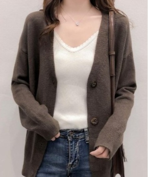 BLANC FICELLE(ブランフィセル)の「ドロップショルダー ニット カーディガン(カーディガン/ボレロ・レディース・グレー/ブラウン/ブラック/ベージュ・FREE)」の2枚目の写真