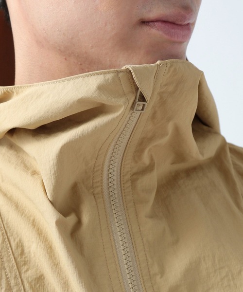 BAYFLOW（ベイフロー）の「【B-Mountain】アノラック（ブルゾン・メンズ・ベージュ/オレンジ・MEDIUM/LARGE）」の13枚目の写真