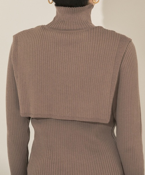 KBF（ケイビーエフ）の「『のんさん着用』オーバーショールハイネックニット（ニット/セーター・レディース・ブラック/アイボリー/モカ・ONE）」の18枚目の写真