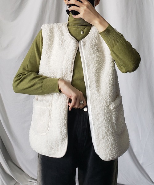 me+em select（ミームセレクト）の「【 ５色展開 】エコムートンジップボアベスト（ベスト・レディース・ベージュ/ブラウン/アイボリー/モカ/ダークベージュ・FREE）」の8枚目の写真