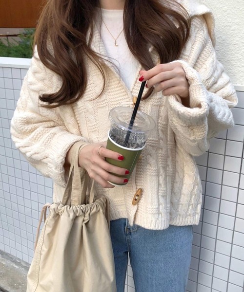 shopnikoniko（ショップニコニコ）の「トグルボタン ダッフル ニットカーディガン（カーディガン/ボレロ・レディース・アイボリー・フリー）」の11枚目の写真