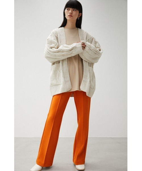 AZUL by moussy（アズールバイマウジー）の「CHENILLE CABLE KNIT CARDIGAN/シェニールケーブルニットカーディガン（カーディガン/ボレロ・レディース・ブラック/オレンジ/アイボリー/ピンク系その他/ターコイズブルー系・FREE）」の7枚目の写真