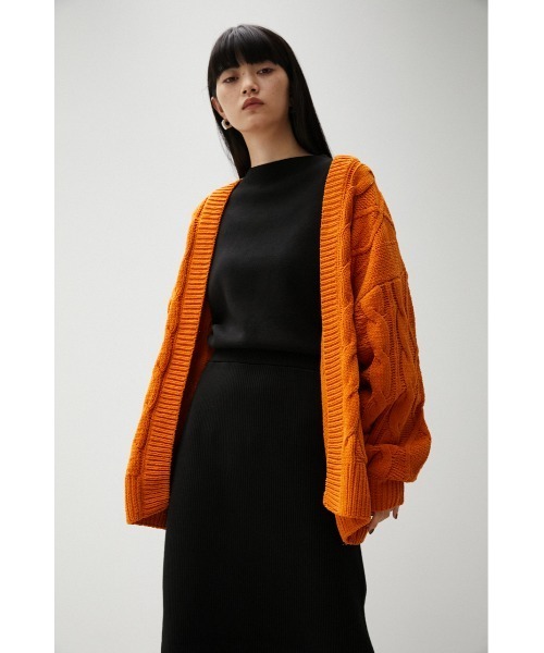 AZUL by moussy（アズールバイマウジー）の「CHENILLE CABLE KNIT CARDIGAN/シェニールケーブルニットカーディガン（カーディガン/ボレロ・レディース・ブラック/オレンジ/アイボリー/ピンク系その他/ターコイズブルー系・FREE）」の15枚目の写真