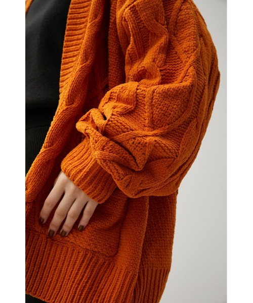 AZUL by moussy（アズールバイマウジー）の「CHENILLE CABLE KNIT CARDIGAN/シェニールケーブルニットカーディガン（カーディガン/ボレロ・レディース・ブラック/オレンジ/アイボリー/ピンク系その他/ターコイズブルー系・FREE）」の19枚目の写真