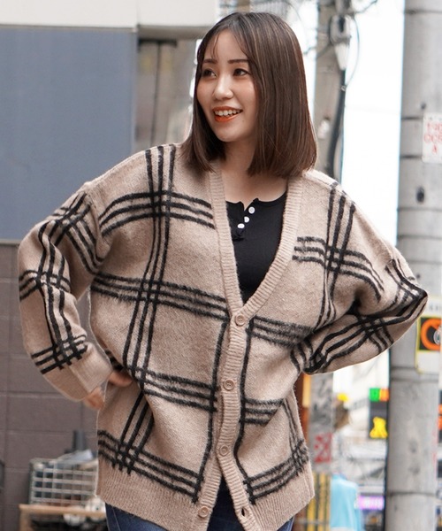 1111clothing(ワンフォークロージング)の「WJQ モヘアタッチ ルーズカーディガン / ニット カーディガン ボレロ オーバーサイズ(カーディガン/ボレロ・メンズ・ブラウン/グレー系6/ホワイト系6/ベージュ系5/ベージュ/パープル/ブラック/チャコールグレー/ホワイト系5/ブラック系4/マスタード/ベージュ系4・FREE)」の9枚目の写真