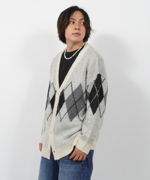 1111clothing(ワンフォークロージング)の「WJQ モヘアタッチ ルーズカーディガン / ニット カーディガン ボレロ オーバーサイズ(カーディガン/ボレロ・メンズ・ブラウン/グレー系6/ホワイト系6/ベージュ系5/ベージュ/パープル/ブラック/チャコールグレー/ホワイト系5/ブラック系4/マスタード/ベージュ系4・FREE)」の13枚目の写真