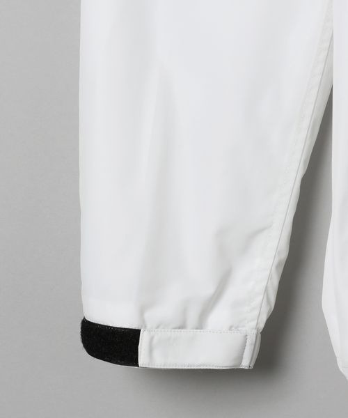 JEANASIS(ジーナシス)の「【YOGA】ロゴフードマンパ/174639(マウンテンパーカー・レディース・ホワイト/ブラック・FREE)」の11枚目の写真