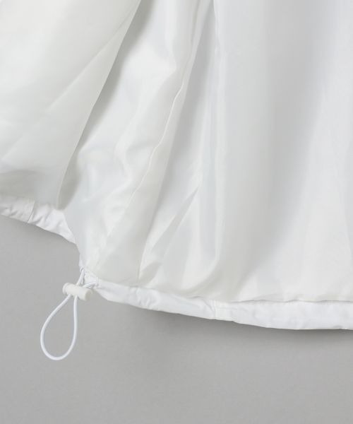 JEANASIS(ジーナシス)の「【YOGA】ロゴフードマンパ/174639(マウンテンパーカー・レディース・ホワイト/ブラック・FREE)」の14枚目の写真