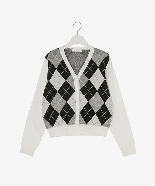 SONA（ソナ）の「SONYUNARA Vネックアーガイルニットカーディガン（カーディガン/ボレロ・レディース・ブラック/グレー/アイボリー・FREE）」の18枚目の写真