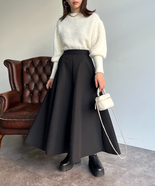 prose verse(プロズヴェール)の「ロングカフス袖ボリュームシャギーニット(ニット/セーター・レディース・ブルー/グレイッシュベージュ/チャコール/アイボリー・フリ-)」の11枚目の写真