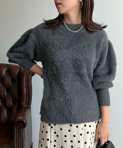 prose verse(プロズヴェール)の「ロングカフス袖ボリュームシャギーニット(ニット/セーター・レディース・ブルー/グレイッシュベージュ/チャコール/アイボリー・フリ-)」の15枚目の写真