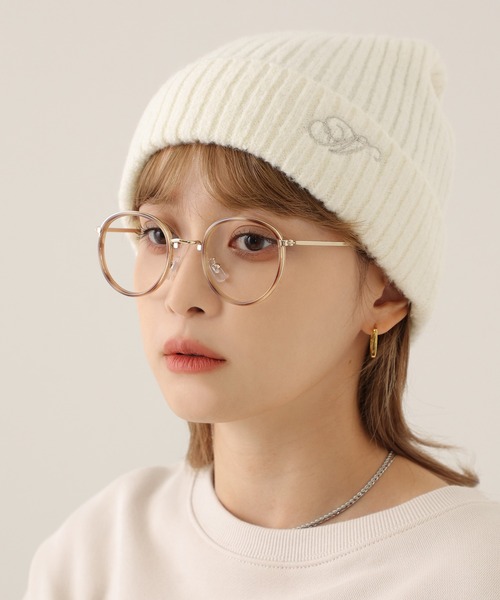 one after another NICE CLAUP（ワンアフターアナザーナイスクラップ）の「N刺繍ニットキャップ（ニットキャップ/ビーニー・レディース・ブラック/杢グレー/オフホワイト・FREE）」の2枚目の写真