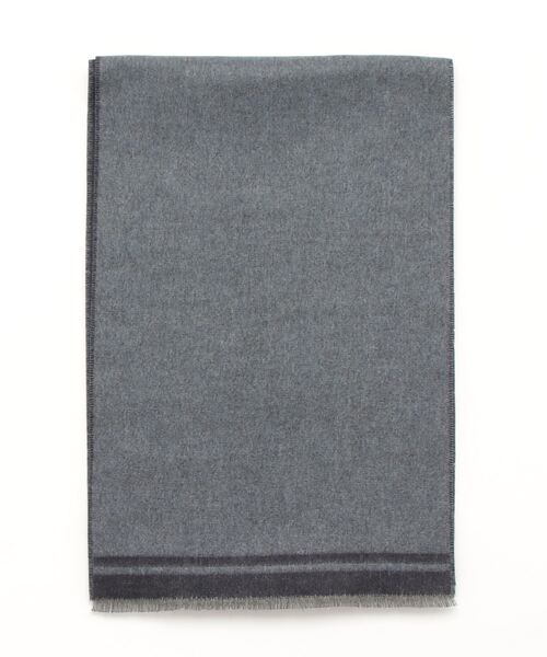 Perfect Suit FActory（パーフェクトスーツファクトリー）の「カシミンク　リバーシブルマフラー　V.FRAAS　グレー/ベージュ/ブルー（マフラー・メンズ・ベージュ/チャコールグレー/ブルー・FREE）」の14枚目の写真