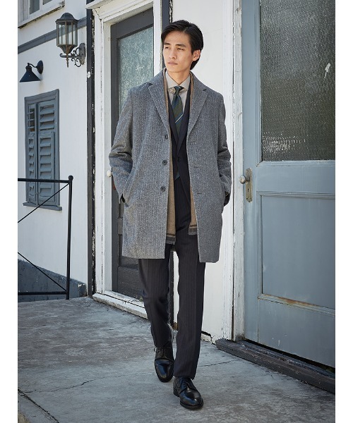 Perfect Suit FActory（パーフェクトスーツファクトリー）の「カシミンク　リバーシブルマフラー　V.FRAAS　グレー/ベージュ/ブルー（マフラー・メンズ・ベージュ/チャコールグレー/ブルー・FREE）」の11枚目の写真