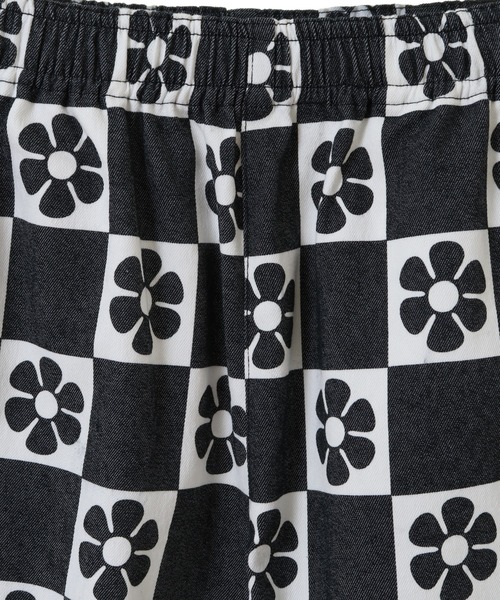 Candy Stripper（キャンディストリッパー）の「FLOWER CHECKED EASY パンツ（その他パンツ・レディース・グリーン/ライトブルー/ブラック・2）」の11枚目の写真