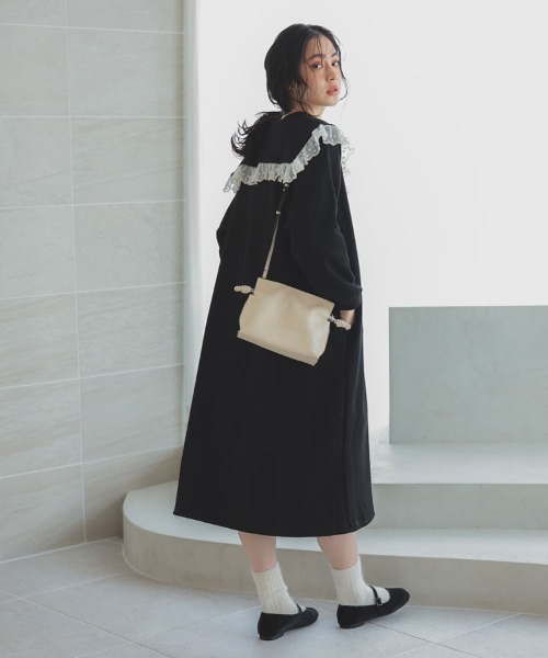 DONOBAN(ドノバン)の「ベロアフラットストラップパンプス(パンプス・レディース・ピンク/ブラック/パープル/ミント・23.5/22.5/24.5)」の17枚目の写真